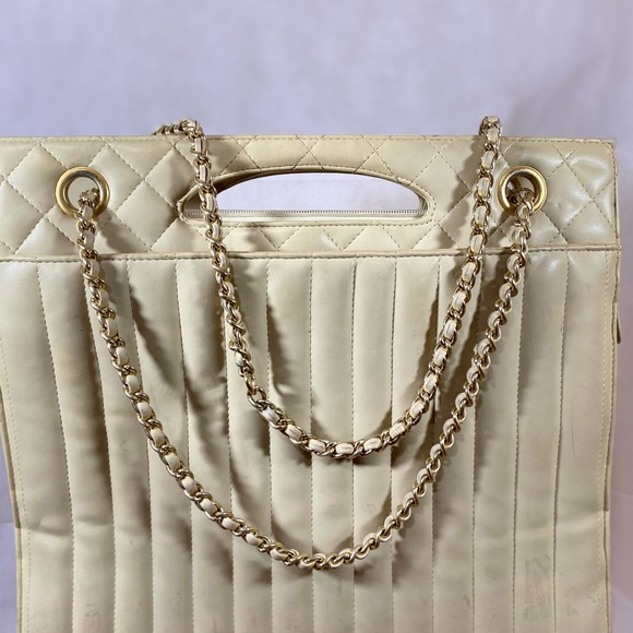 Handbags - Cream Chained leather tote bag
